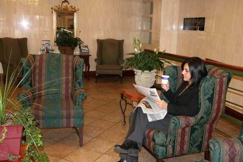 Ramada By Wyndham Niagara Falls By The River Interior foto
